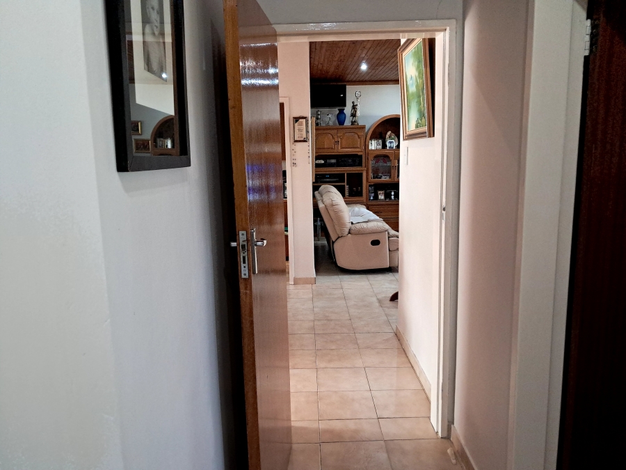 4 Bedroom Property for Sale in Doorn Free State